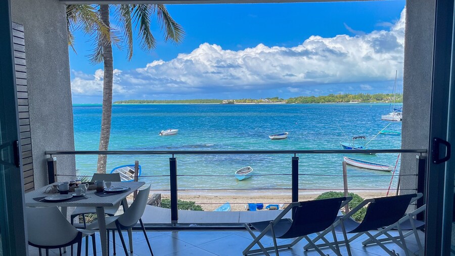 Blue Ocean Suites & Apartments