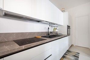 Fridge, dishwasher, toaster