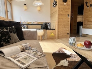 Interior - 50m from shops, 4th floor, ski locker, 45m², Vars (Vars)