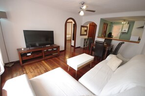 2 bedrooms, free WiFi, bed sheets - 271- Livingtarifa Nomada (Tarifa)