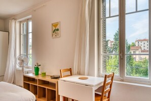 Wi-Fi, draps fournis