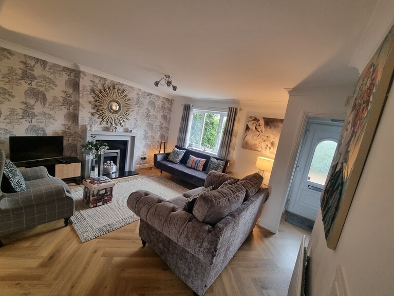 Beverley - Detached House In Village Location Less Than 2 Miles Away - Beverley, UK