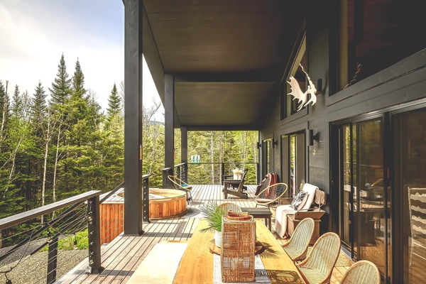 View of the terrace with spa