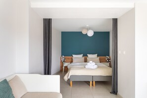 Bügeleisen/Bügelbrett, kostenloses WLAN, Bettwäsche