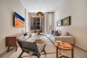 2 Bedroom Groundfloor A104 | リビング エリア