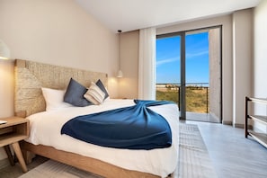 3 Bedroom Upperfloor Corner A310 | Individuell dekoriert, individuell eingerichtet, kostenloses WLAN