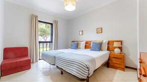 2 bedrooms, iron/ironing board, free WiFi, bed sheets - 2 BDR Flat With Pool in Vilamoura by LovelyStay (Vilamoura)