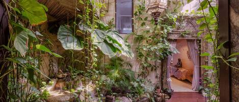 Enceinte de l’hébergement