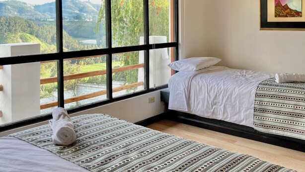 Ảnh chưa phân loại, 1 trong số 38 ảnh, nút