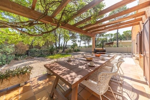 Villa | Balcony - Villa in Spain Near Platja Rec del Moli Beach (L'Escala)