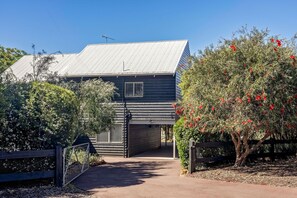 Exterior - Eagle Bay Summerhaus (Eagle Bay)