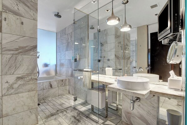 Shower, jetted tub, hair dryer, towels