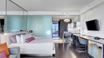 1 slaapkamer, een strijkplank/strijkijzer, wifi, beddengoed