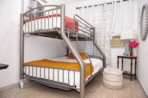 2 bedrooms, iron/ironing board, WiFi, bed sheets