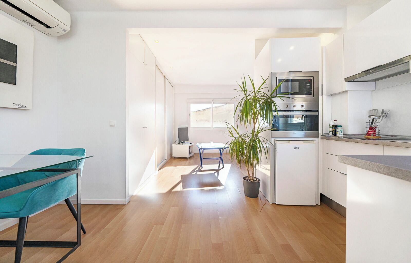 微波炉、烤箱、炉灶