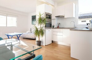 Microwave, oven, stovetop