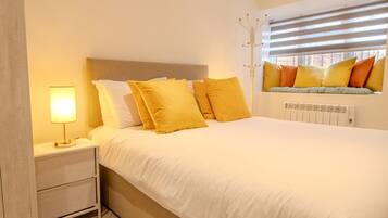 1 bedroom, iron/ironing board, free WiFi, bed sheets