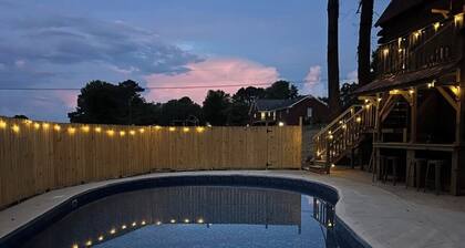 Horseshoe Lodge Rustic Log Cabin Home Completely Restored With Pool