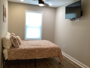 4 bedrooms, in-room safe, iron/ironing board, travel cot