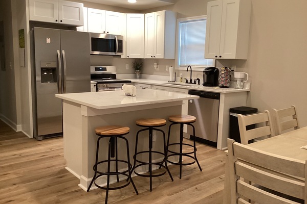 Microones, forn, placa de cuina i rentaplats