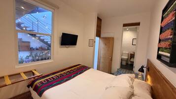 Double Room, Patio, Garden View | Egyptian cotton sheets, premium bedding, down comforters, WiFi (free)