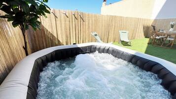 Outdoor spabad