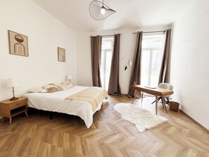 3 bedrooms, iron/ironing board, WiFi, bed sheets - Cannes Banane (Cannes)