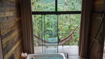 Cabin có tầm nhìn toàn cảnh, quang cảnh núi | Trang trí khác biệt, trang bị nội thất với thiết kế riêng biệt