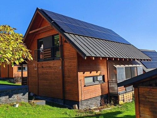 Charming 3-bedroom chalet with WiFi and AC in Martin