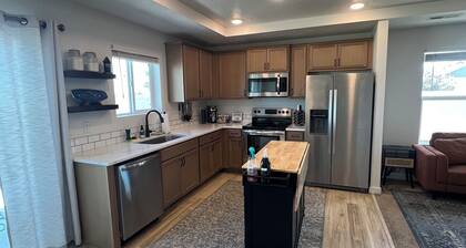 This 3-bedroom home is a hotspot for events, weddings and The Ford Idaho Center!