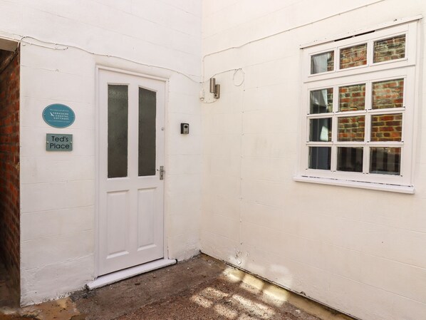 تفاصيل الفندق من الخارج