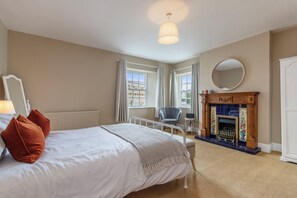 4 chambres, fer et planche Ă repasser, lit parapluie, Wi-Fi gratuit