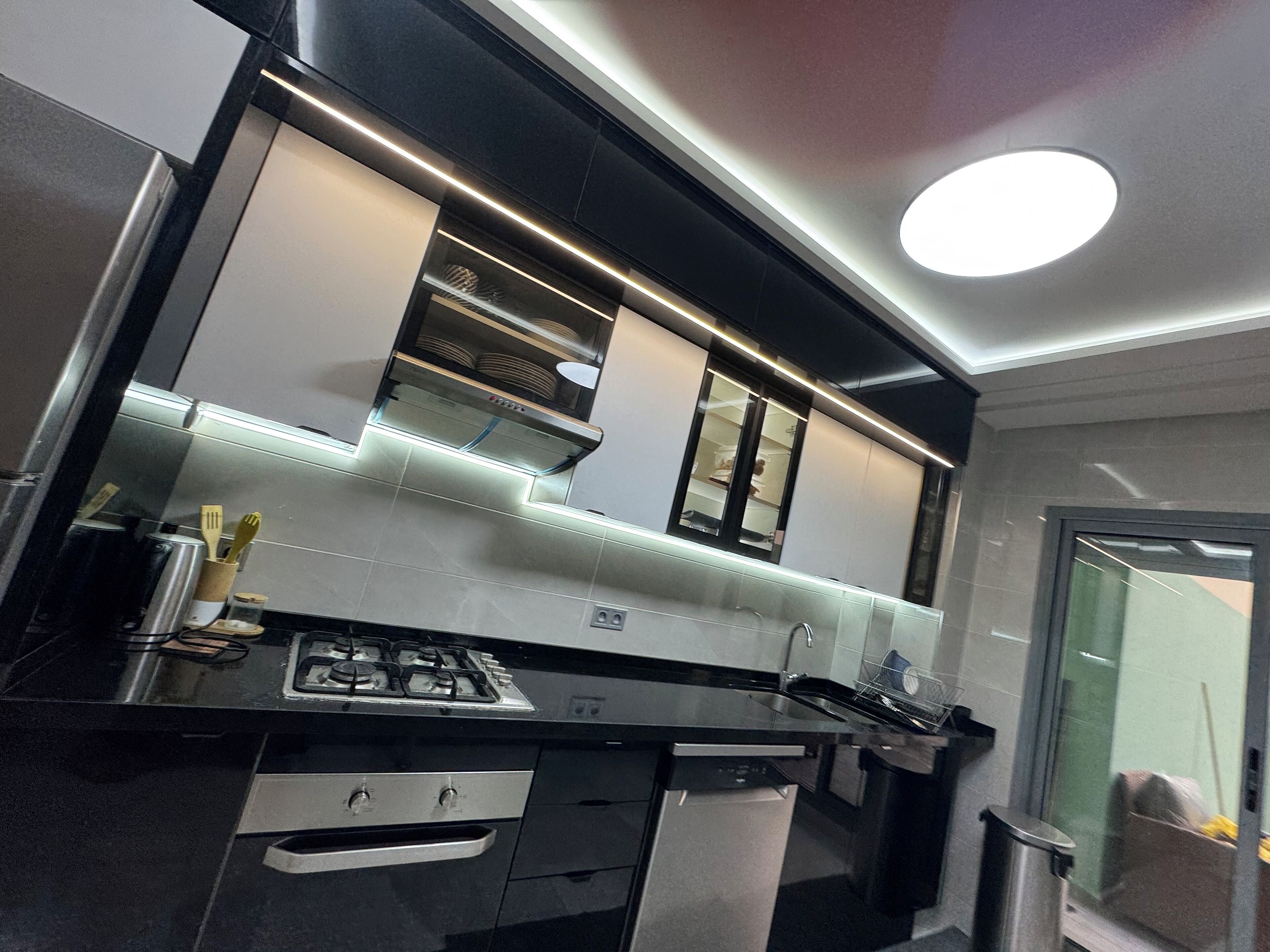 烤箱、炉灶、洗碗机