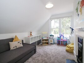 Cottage | Children’s area