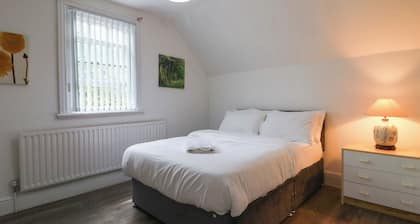 2 Evington Road