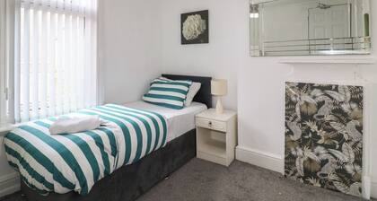2 Evington Road