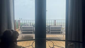 1 camera, ferro/asse da stiro, Wi-Fi, lenzuola