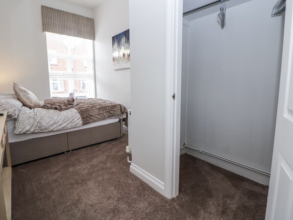 Cottage | 2 bedrooms, individually decorated, individually furnished, free WiFi
