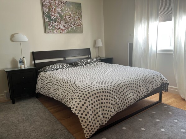 1 bedroom, iron/ironing board, WiFi, bed sheets