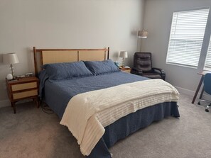 4 habitaciones, tabla de planchar con plancha y wifi 