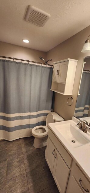 Hair dryer, towels