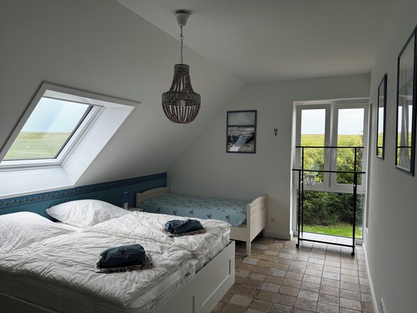 1 slaapkamer, een bureau, gratis wifi, beddengoed