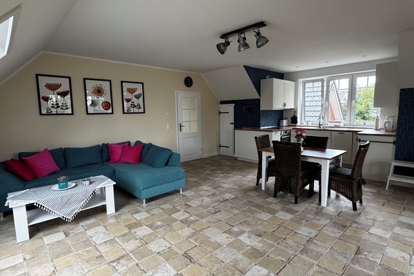 Loft mit integrierter Küche