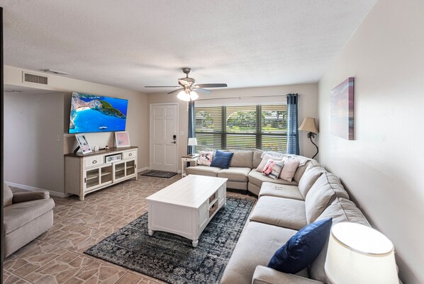 Smart TV, music library, stereo