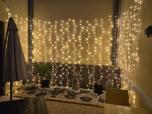 Romantic Double Room, Private Bathroom | In-room safe, desk, laptop workspace, free WiFi - Dream Lagos B&B (Lagos)