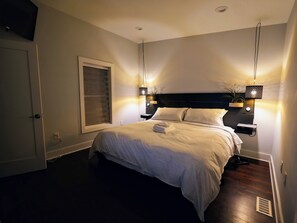 2 chambres, fer et planche à repasser, Wi-Fi, draps fournis