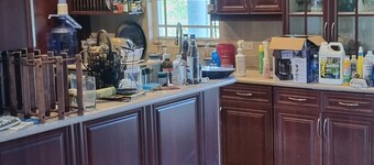 Soothing 3-bedroom house with AC in Frank Sound