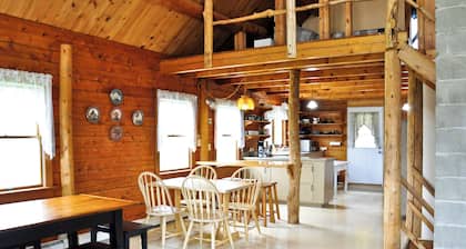 Rustic Log Cabin in Alfred Station