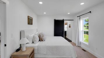 Ferros/tábuas de passar roupa, Wi-Fi, roupa de cama