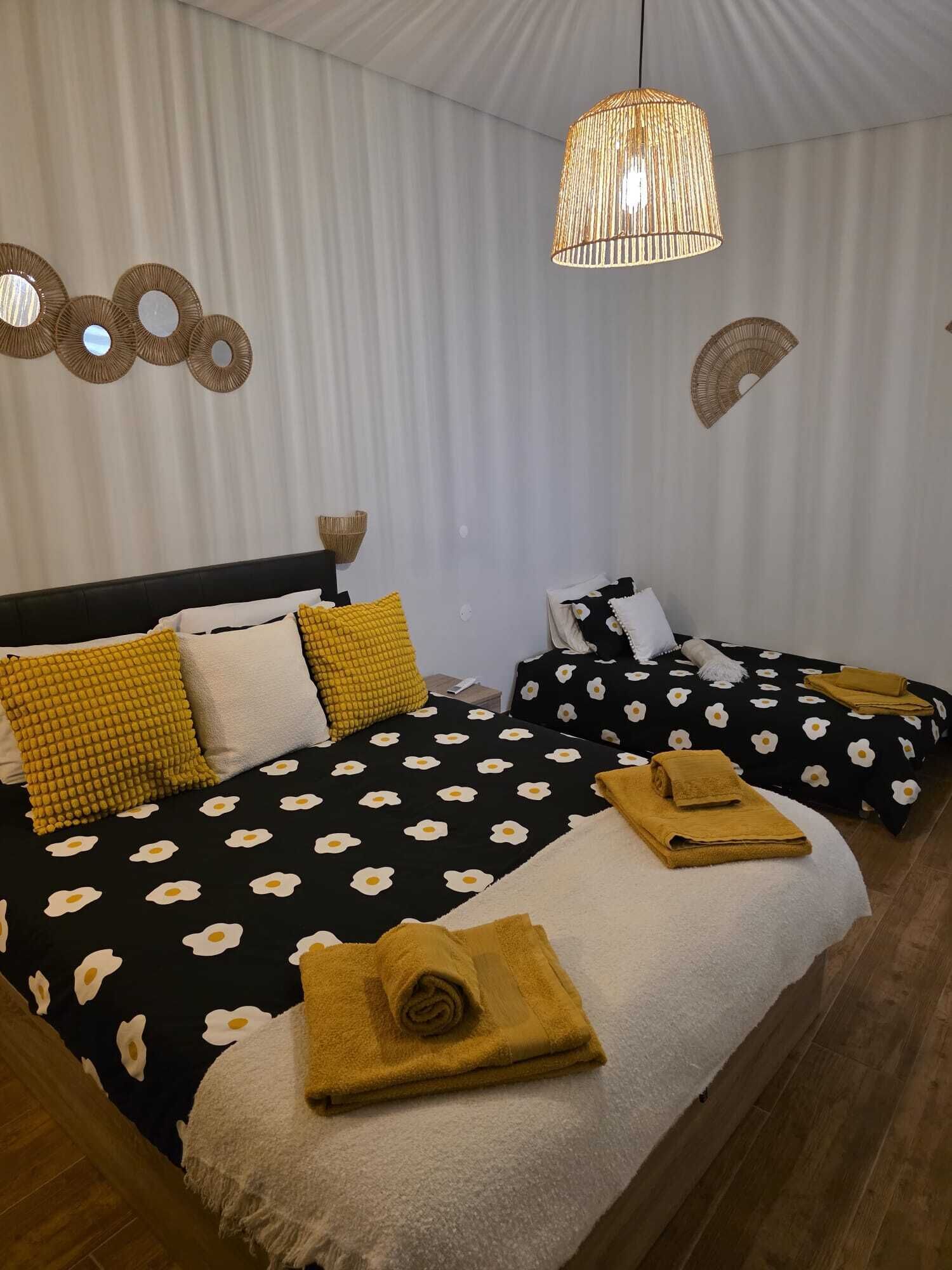 1 chambre, fer et planche à repasser, Wi-Fi, draps fournis